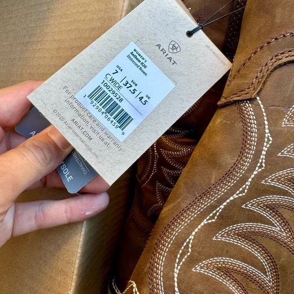 NWT Ariat boots 7 - Picture 5 of 6